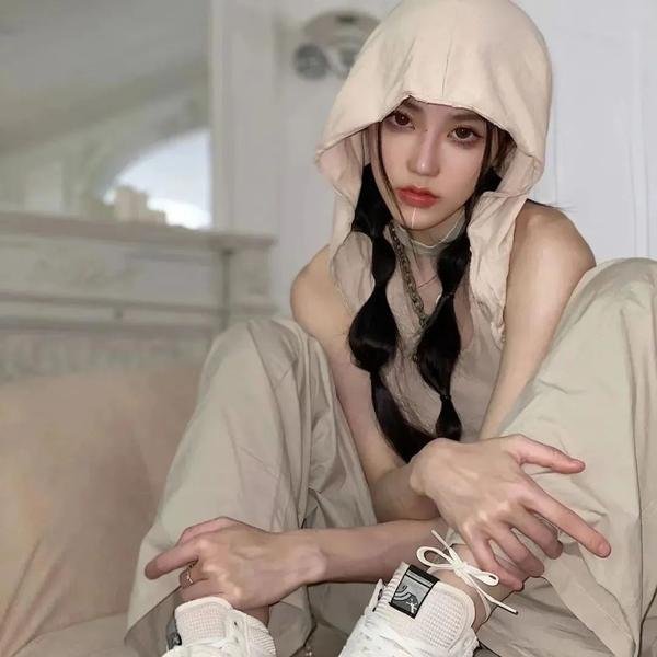 黑疯婆子闹监狱